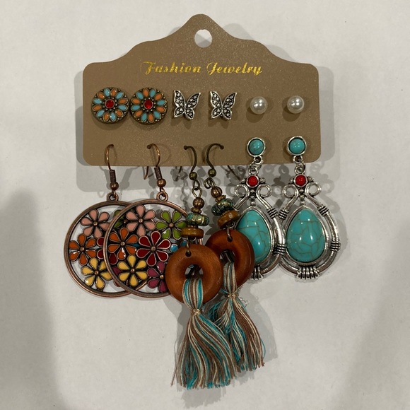 6 Pairs of Earrings, Multi-color - NEW - Picture 1 of 3